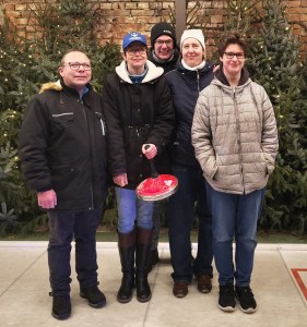 Mit dem Freizeitklub der Lebenshilfe einen unvergesslich lustigen Abend beim Eisstockschießen verbracht 🥌
