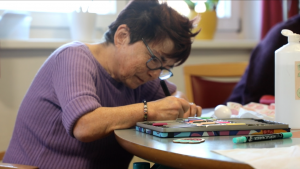 Fröhliche Osterstimmung in der Schillerstraße! 🐣🌷