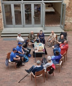 Bildnisse & Inschriften, mit dem Freizeitklub der Lebenshilfe "ALTMARK-WEST" gemeinnützige GmbH auf Entdeckungstour! 🔍